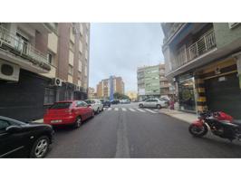 Garaje en alquiler en Santa Marina-La Paz(06004) photo 0