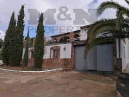 Venta de estupendo chalet en Alange photo 0