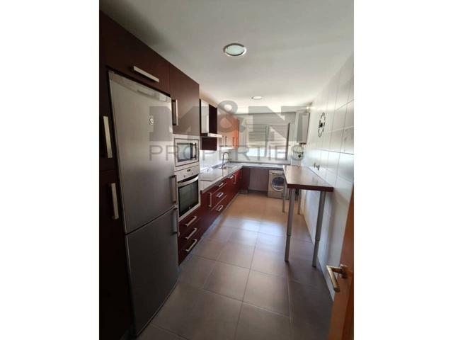 Venta de estupendo piso con plaza de garaje en Almendralejo photo 0