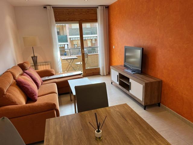 Alquiler apartamento de lujo con plaza de garaje en el centro de Alcañiz photo 0