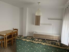 Alquiler de apartamento con terraza en el centro de Alcañiz photo 0