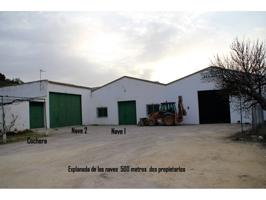 Nave industrial en venta en Cabra photo 0