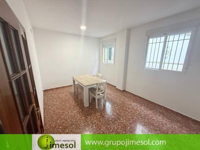 SE VENDE PISO EN PLANTA BAJA EN ZONA TRANQUILA photo 0