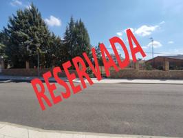 PARCELA URBANA DE 984 METROS CUADRADOS EN LA URBANIZACION LAS POSTURAS DE ARGES photo 0