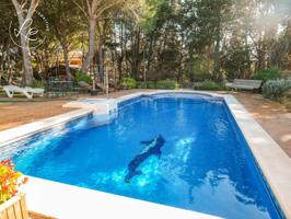 Casa unifamiliar en venta en Mollet de Peralada photo 0