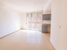 LOFT EN EL CENTRO DE FIGUERES photo 0