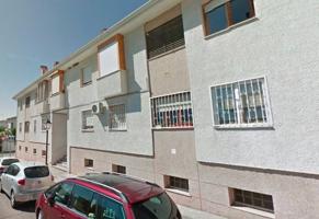 Piso exterior en venta en Sevilla la Nueva photo 0