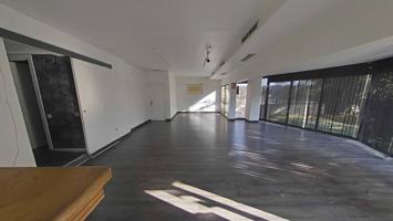Oficina En venta en Valdemarín, Madrid photo 0