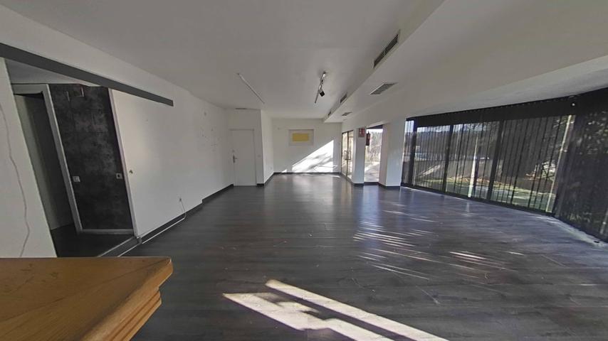Oficina En venta en Valdemarín, Madrid photo 0