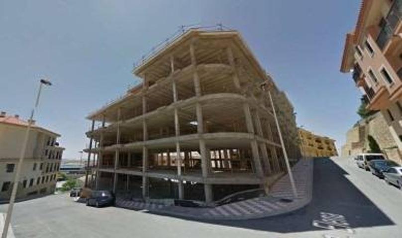 Promoción de obra parada AL 25% en la provincia de Albacete junto a la A-31 photo 0