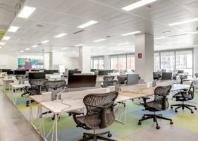 Edificio rehabilitado en el 2017 ideal para sede corporativa con todo tipo de servicios. photo 0