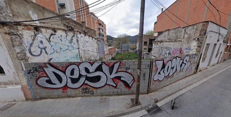 Venta terreno en Avinguda de la Unitat 18, Barcelona photo 0