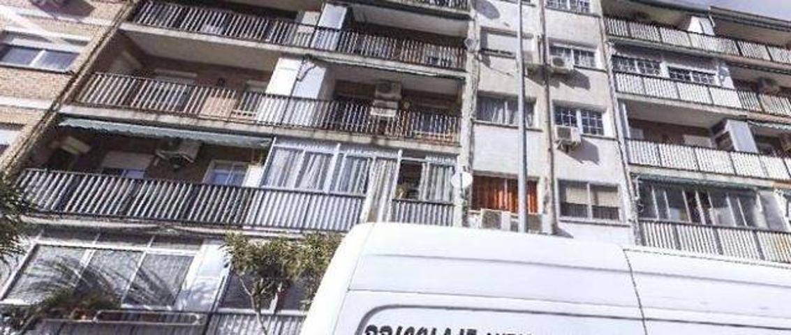 Piso en venta en calle Leon XIII, Coslada photo 0