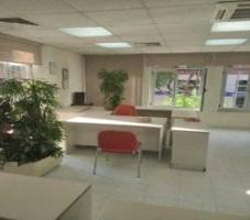 oficina en planta primera en el centro de la ciudad de Badajoz photo 0