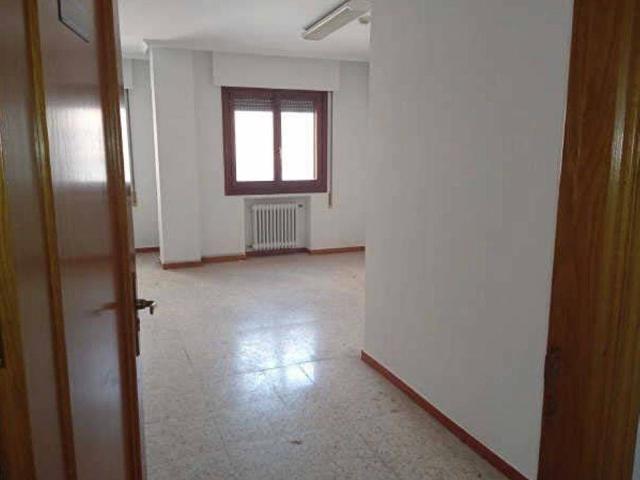 Piso situado en el centro de Cuenca del año 1991 photo 0