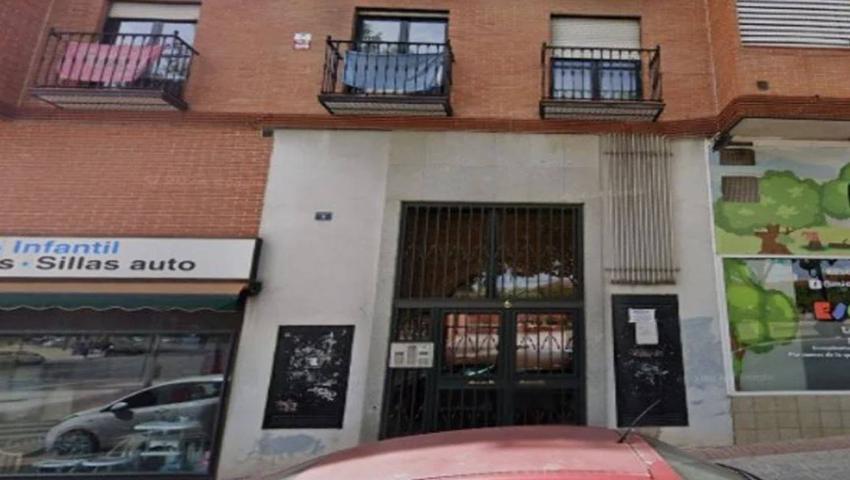 Piso en Fuenlabrada, Calle NAVALCARNERO photo 0