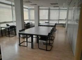 Oficina exterior del año 1966 en el centro de L´Hospitalet photo 0