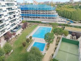 MOSTOLES MAGNIFICA CON TERRAZA URBANIZACION PRIVADA TRES DORMITORIOS DOS BAÑOS PLAZA DE GARAJE Y TRASTERO photo 0