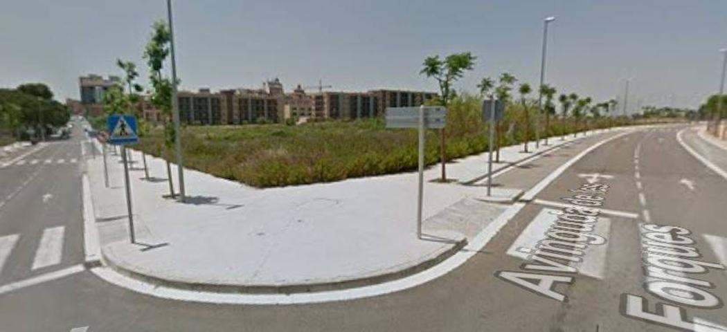 Suelo en Av. de les Forques, Constanti, Tarragona photo 0