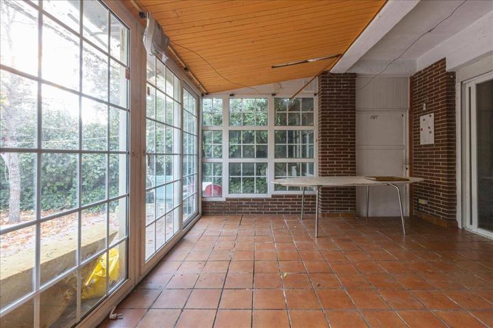 Unifamiliar Pareada En venta en Zona Los Lagos, Moralzarzal photo 0