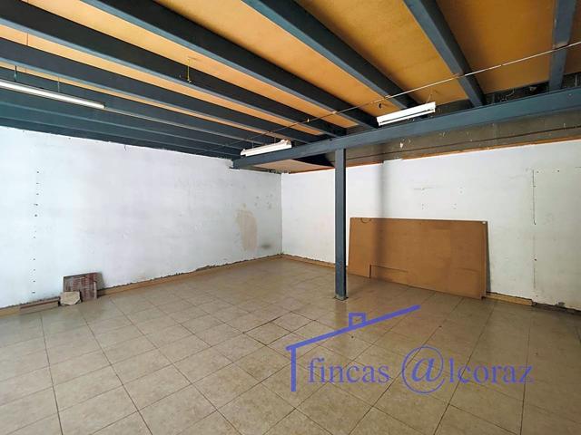 LOCAL COMERCIAL O ALMACEN EN CALLE NIAGARA photo 0