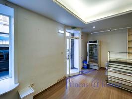 Local en venta en Huesca de 75 m2 photo 0