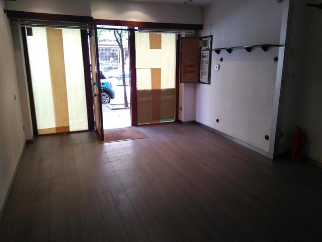 Local en alquiler en Huesca de 27 m2 photo 0