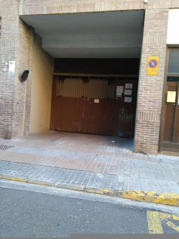 Plaza De Parking en venta en Huesca de 12 m2 photo 0
