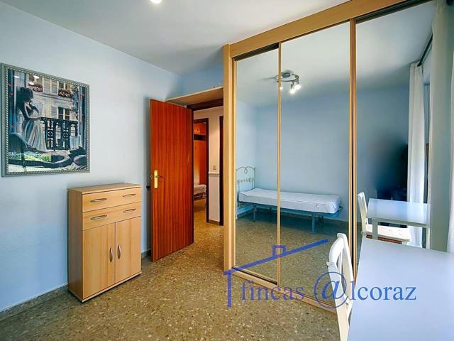 PISO PARA ESTUDIANTES photo 0