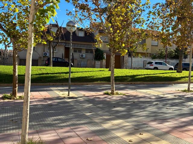 CHALET ADOSADO EN VENTA EN EL PALAMR photo 0