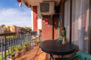 VENTA PISO EN AVENIDA CID- NOU MOLES photo 0