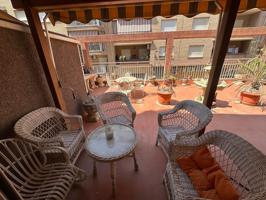 PISO AMUEBLADO DE 4 DORMITORIOS CON TERRAZA, PATIO, GARAJE Y TRASTERO photo 0