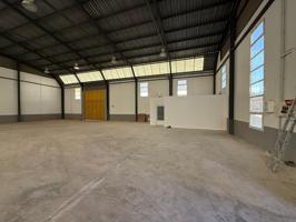 NAVE EN ALQUILER photo 0