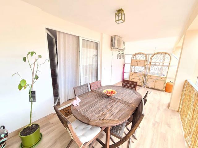 Apartamento en alquiler TODO EL AÑO photo 0