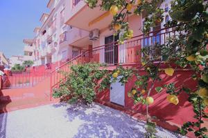 Super apartamento con piscina photo 0