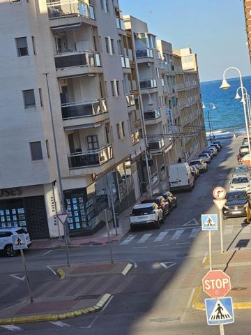 Apartamento 1 dormitorio con vistas al mar, garaje y trastero photo 0
