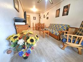 Piso de 3 dormitorios, 2 baños y garaje en centro playa photo 0