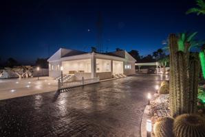 ¡EXCLUSIVO CHALET DE LUJO EN PEÑA DE LAS ÁGUILAS, ELCHE! photo 0