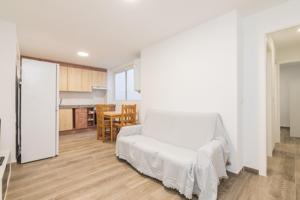 ¡ALQUILER PARA ESTUDIANTES EN PLENO CENTRO DE ELCHE! photo 0