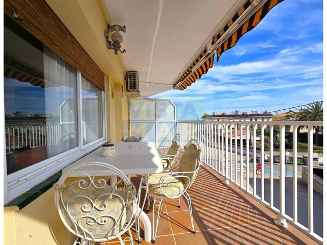 Piso con terraza vistas al mar, zona marítim photo 0