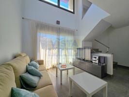 Casa pareada de 4 habitaciones, ascensor y cerca de la playa en Cubelles photo 0