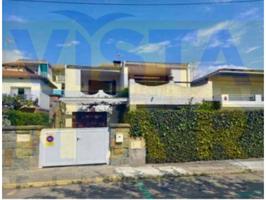 Casa Unifamiliar a 4 vientos con jardín, 2º línea de playa, zona Prat de Vilanova photo 0