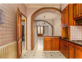 Piso en venta en Barri Vell photo 0