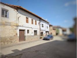 CASA CON TERRENO photo 0