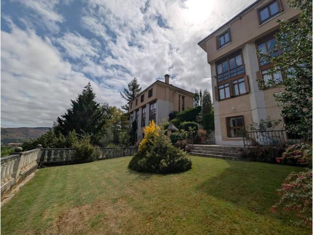 UNIFAMILIAR CON TERRENO Y VISTAS A LA NATURALEZA photo 0