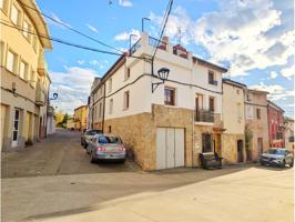 Casa en venta en Hervías photo 0