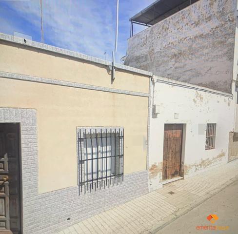 Casa En venta en Almendralejo, Almendralejo photo 0