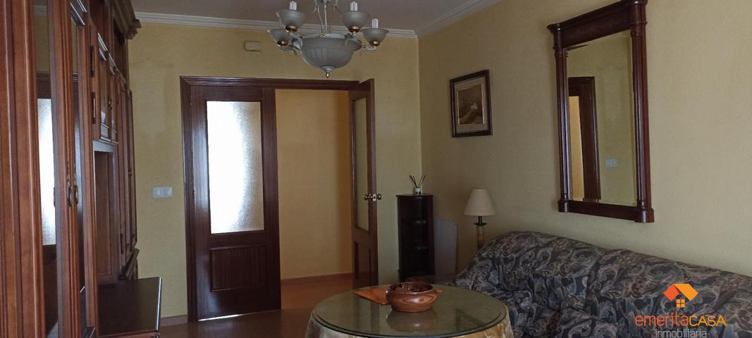 Piso En venta en Avda De La Paz, Almendralejo photo 0