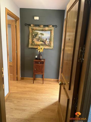 Piso En venta en Zona Cercana A La Avda De La Paz, Almendralejo photo 0