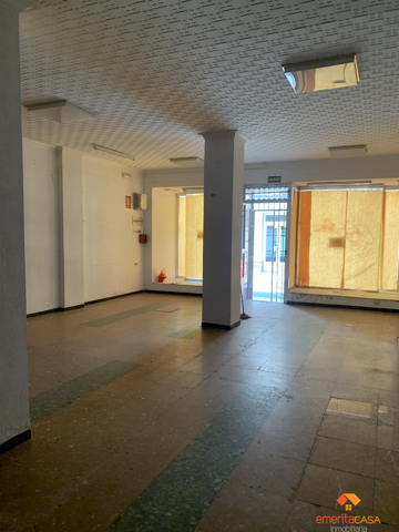 Local En venta en Almendralejo, Almendralejo photo 0